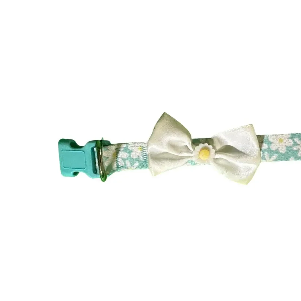 Light Teal dog collar with daisy bow - size medium